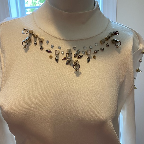 Givenchy Stud & Bead Embellished Gown. Size L. Retail $4780. - Picture 7 of 12